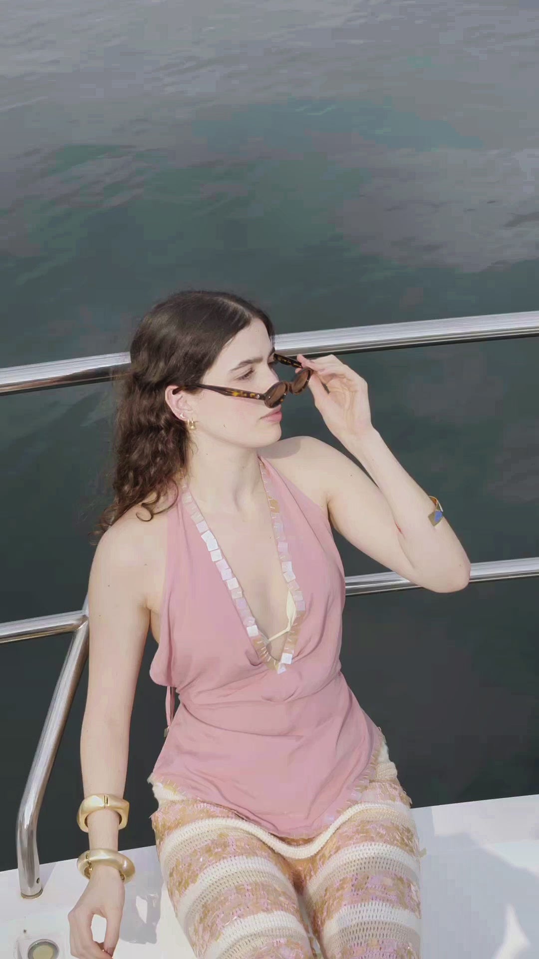 Calça Bordada Furta-cor